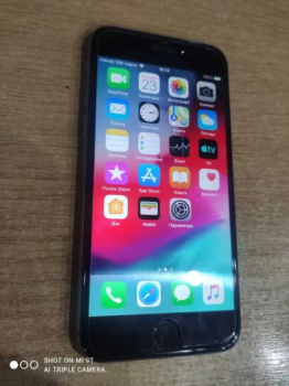 Apple iPhone 6 32Gb A1586 1