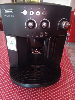 Кавомашина DeLonghi 2