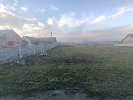 Земел. ділянка під забудову 1