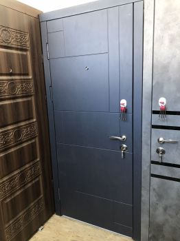 Броньовані та металопластикові двері 4