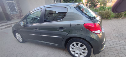 PEUGEOT 207, 2010 р.в., 1.6 2