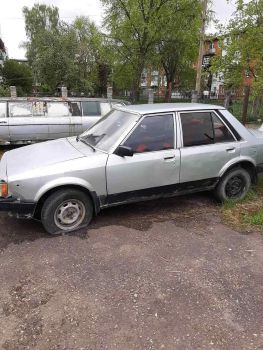 ..... Mazda, 1990 р.в., 1