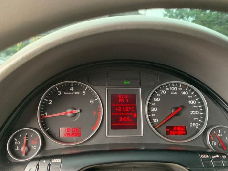 AUDI, 2003 р.в., 2.0 газ/бензин 6