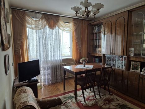 3-кімнатна квартира, вул. Сівецька 3 2
