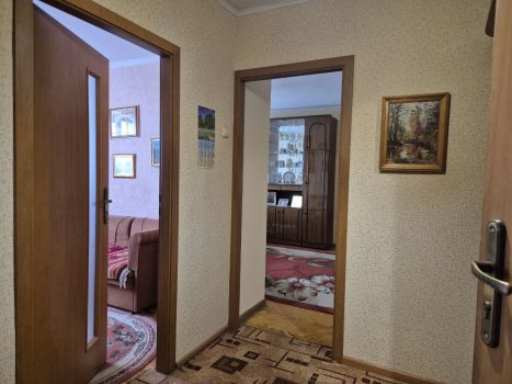 3-кімнатна квартира, вул. Сівецька 3 8