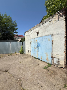Гараж