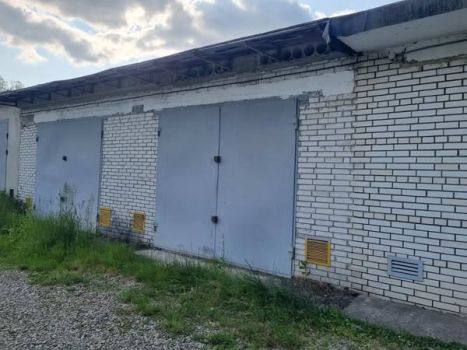 Гараж