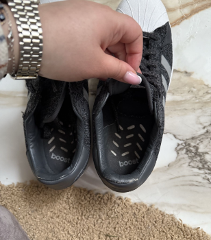 Кросівки adidas 6