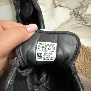 Кросівки adidas 7