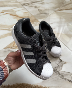 Кросівки adidas 4