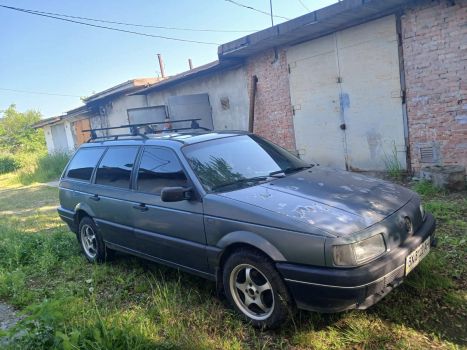 Volkswagen Passat, 1989 р.в., 1,8 газ/бензин
