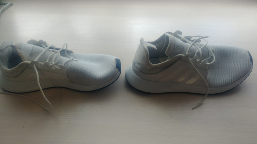 Кросівки adidas 41-42 2