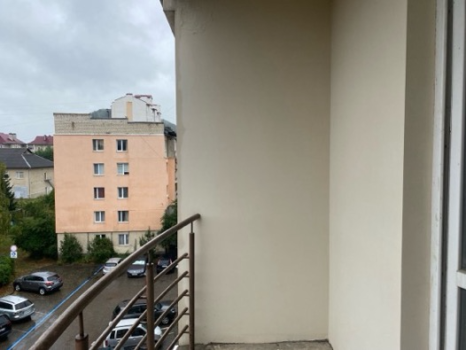 2-кімнатна квартира, вул.Мазепи 25