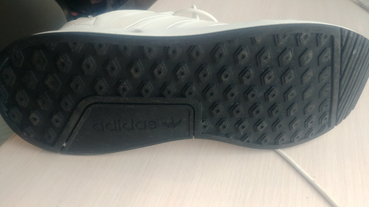 Кросівки adidas 41-42 4