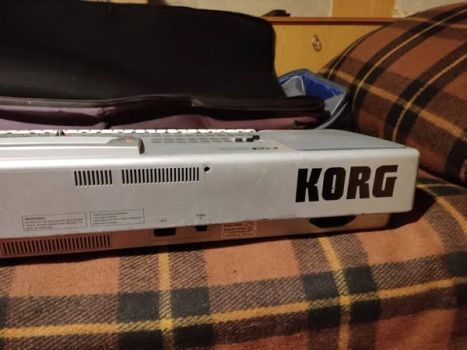 KORG pa 80 3