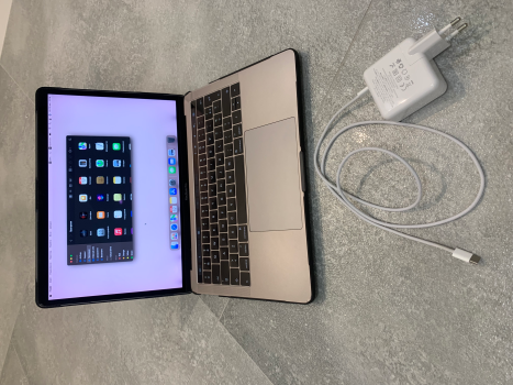 MacBook Pro 13 6