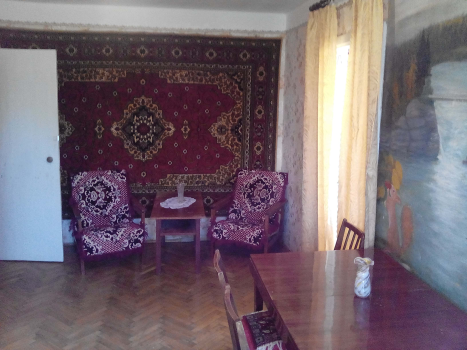 4-кімнатна квартира, вул.Литвина 2