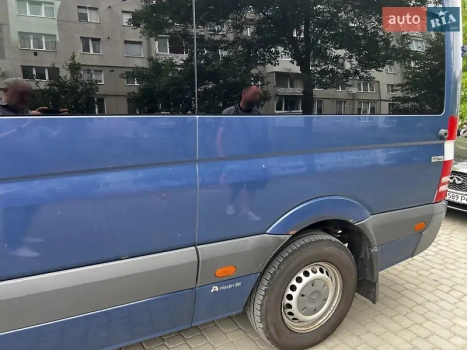 Mercedes-Benz Sprinter 2012 5