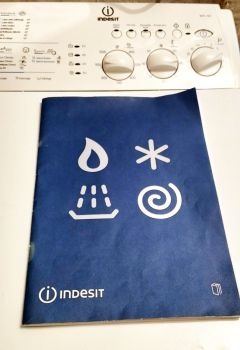 Пральна машина INDESIT 3