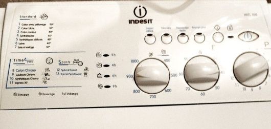 Пральна машина INDESIT 2