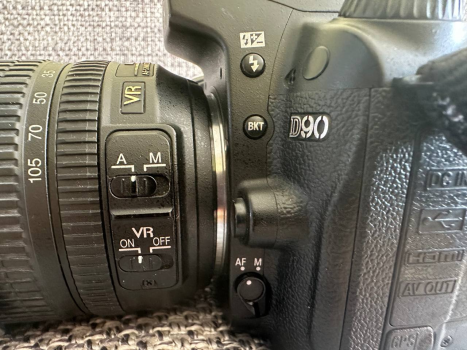 Фотоапарат Nikon D90 4