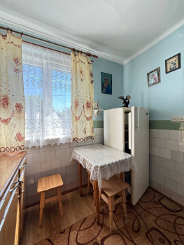 2-кімнатна квартира, вул.Добрівлянська 6