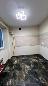 2-кімнатна квартира, вул.Литвина 6