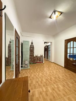 4-кімнатна квартира, вул.Нова 8