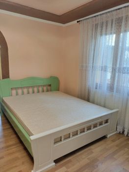 Двоспальне ліжко 1