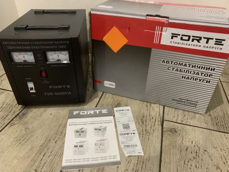 Автоматичний стабілізатор Forte 5000 1