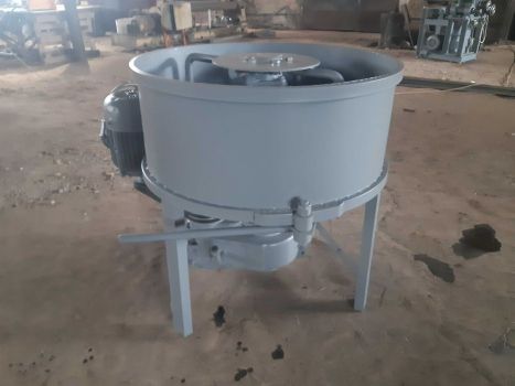 Лопастний розчинозмішувач 450 л 2