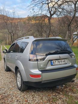 Mitsubishi Outlander II 2