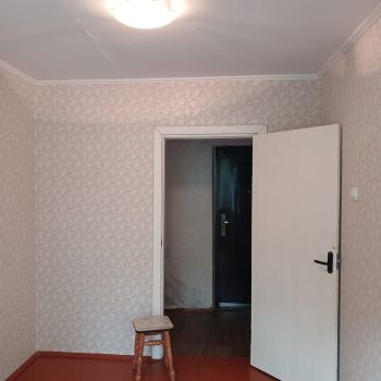 2-кімнатна квартира, вул.Богдана Хмельницького 16 4