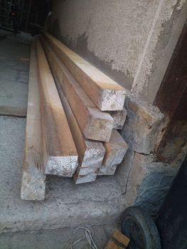 Дерев'яні вистояні лаги 1