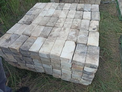 Цегла шамотна для будівництва
