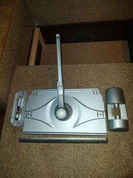 Підставка під телевізор