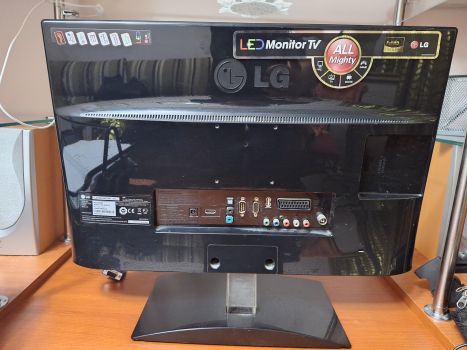 Монітор LG для ПК та телевіора 2