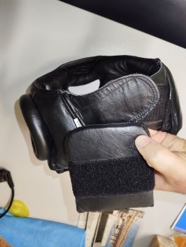 Шолом боксерський новий 3