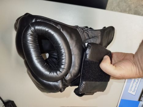 Шолом боксерський новий 4