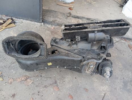 Запчастини  Zafira 2000p 1