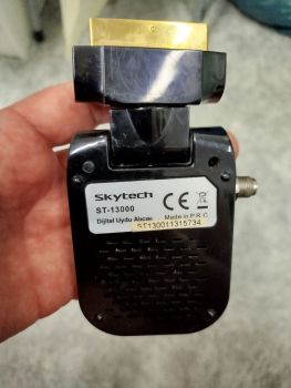 Супутниковий тюнер skytec 3