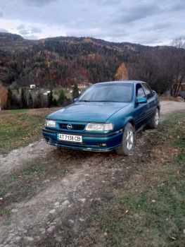 Opel Vectra 1
