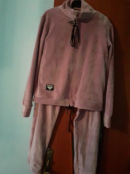 Костюм спортивний