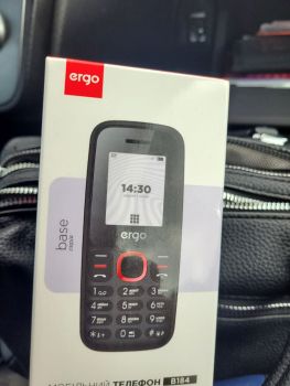 Новий кнопковий телефон