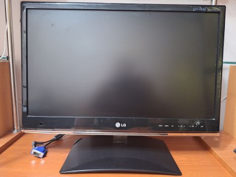 Монітор LG для ПК та телевіора 1