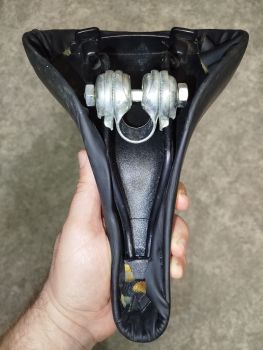 Велосипедне сідло HOPP 8