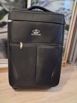 Валіза середнього розміру 1