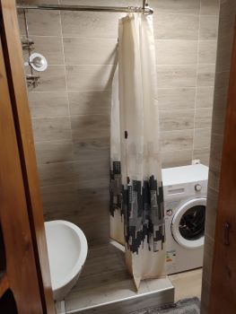 Трьох кімнатна квартира . 7