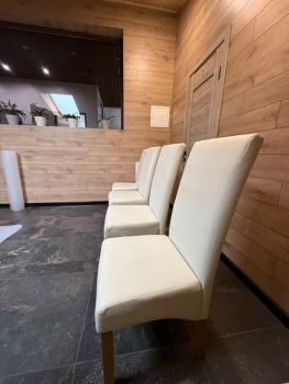 Стільці у прекрасному стані 3