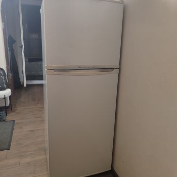 Холодильник LG